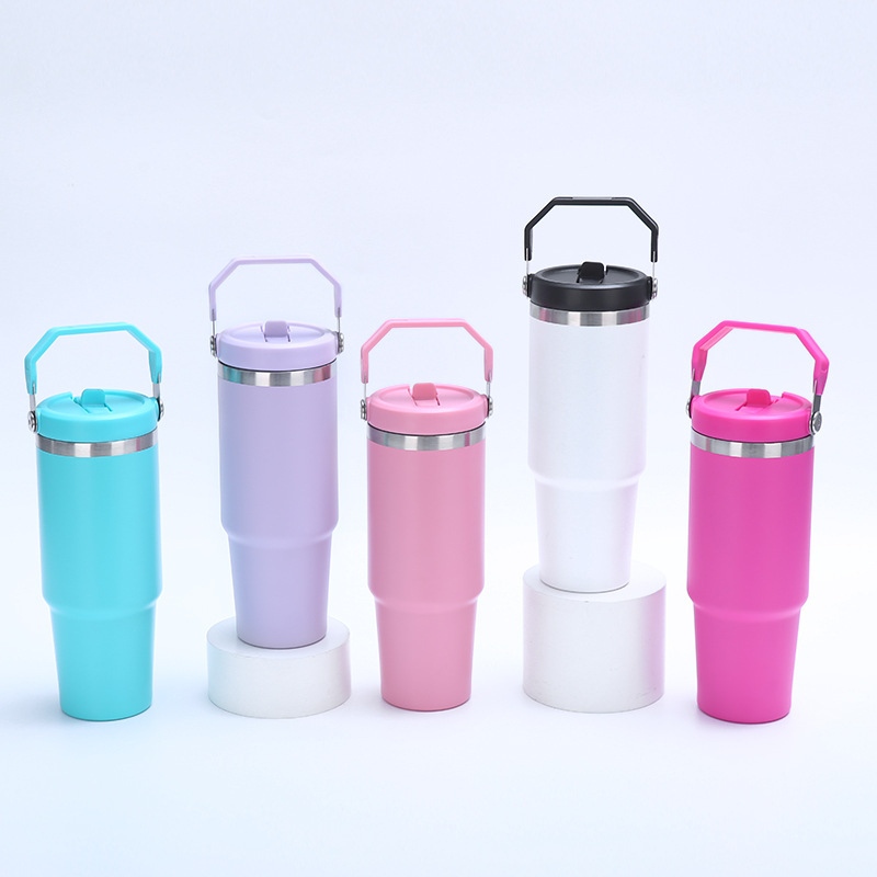Özel Saplı Saman Paslanmaz Çelik Yalıtımlı Araba Tumbler